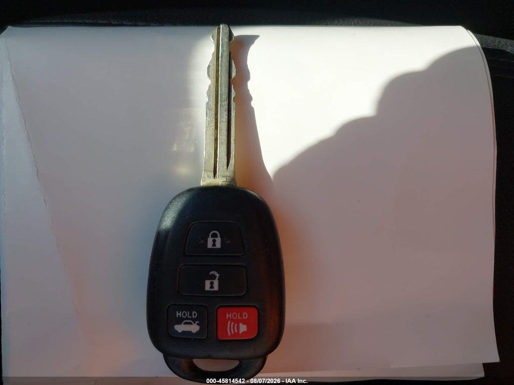 5YFBURHE4GP467245 2016 TOYOTA COROLLA photo no. 11