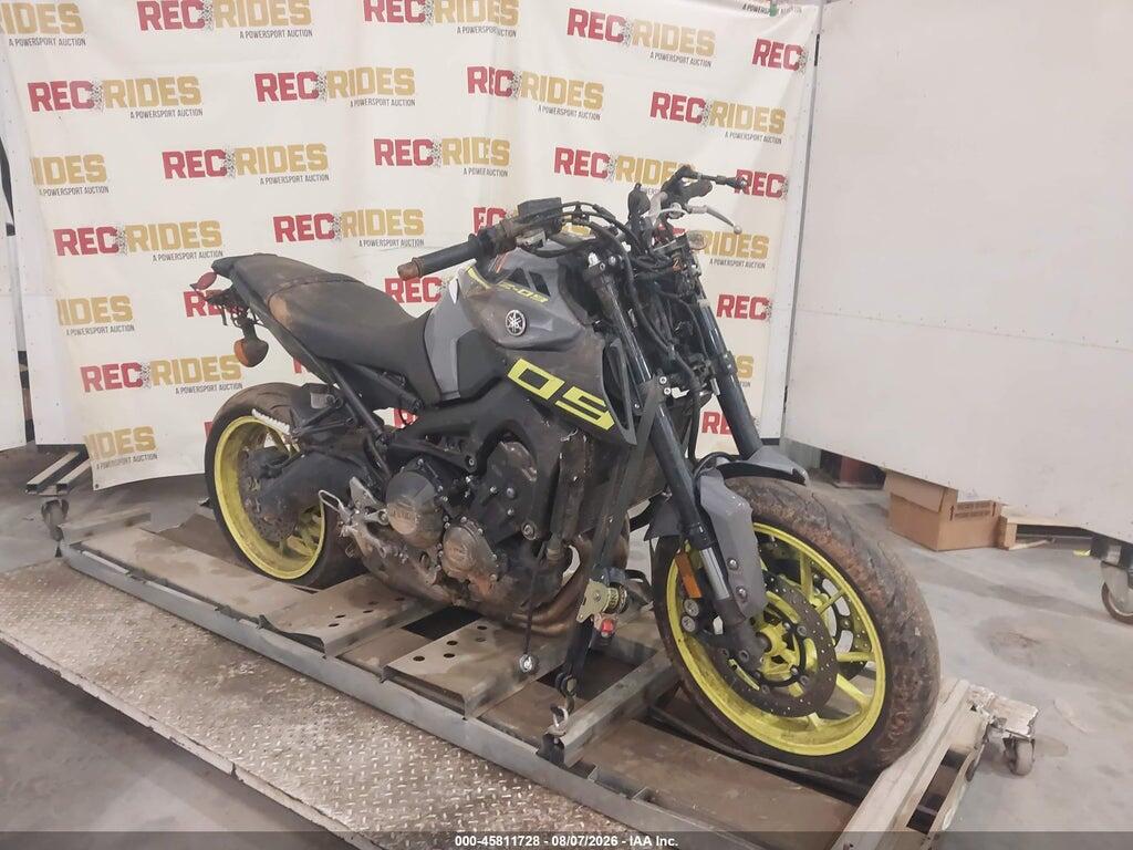 2016 YAMAHA FZ09 JYARN33E6GA011554