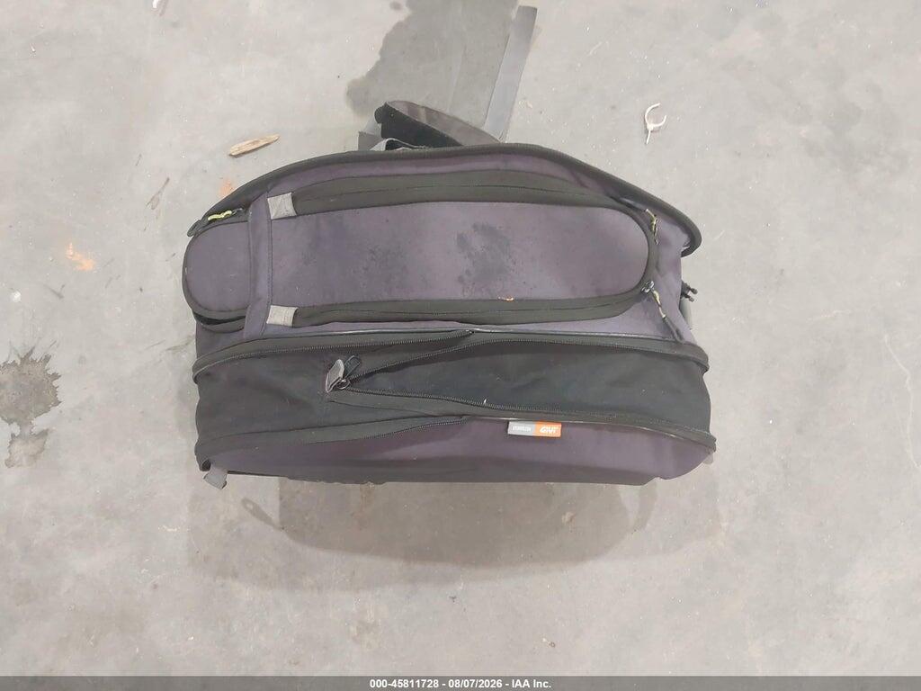 JYARN33E6GA011554 2016 YAMAHA FZ09 photo no. 12