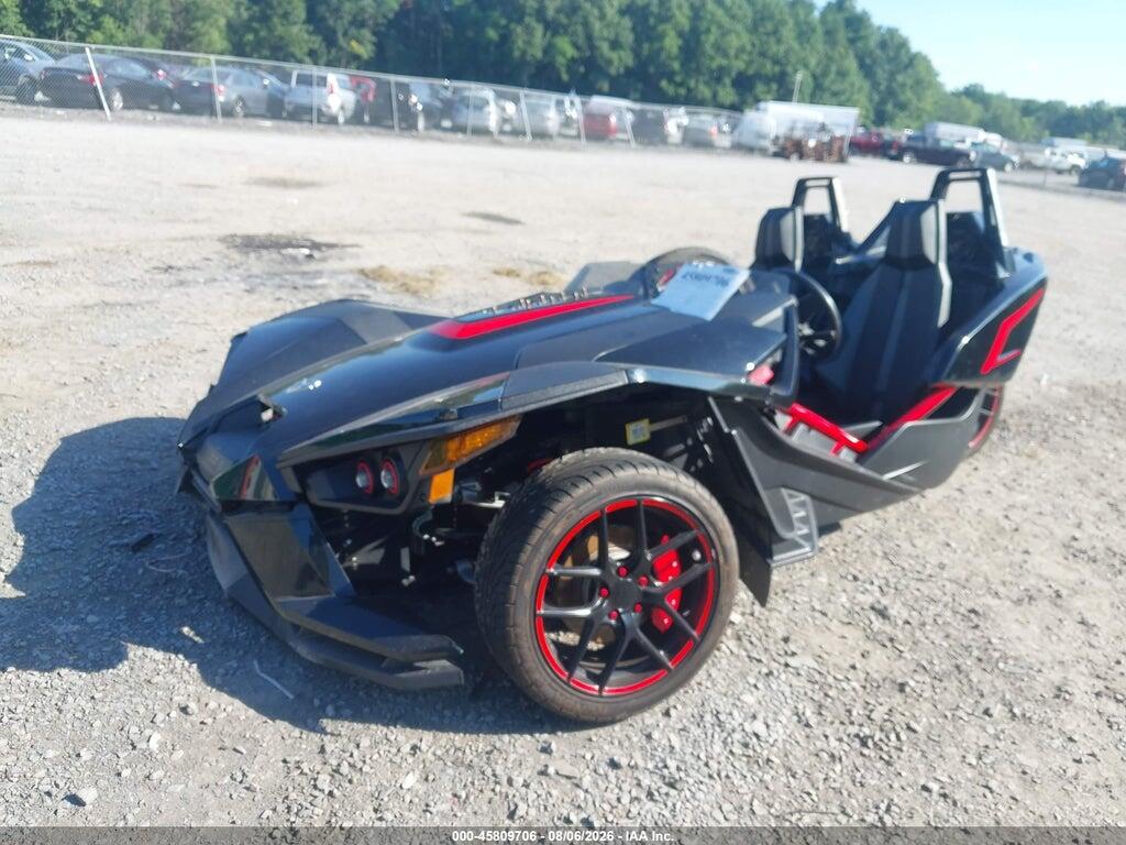 57XAAPFA6G5109643 2016 POLARIS SLINGSHOT photo no. 2