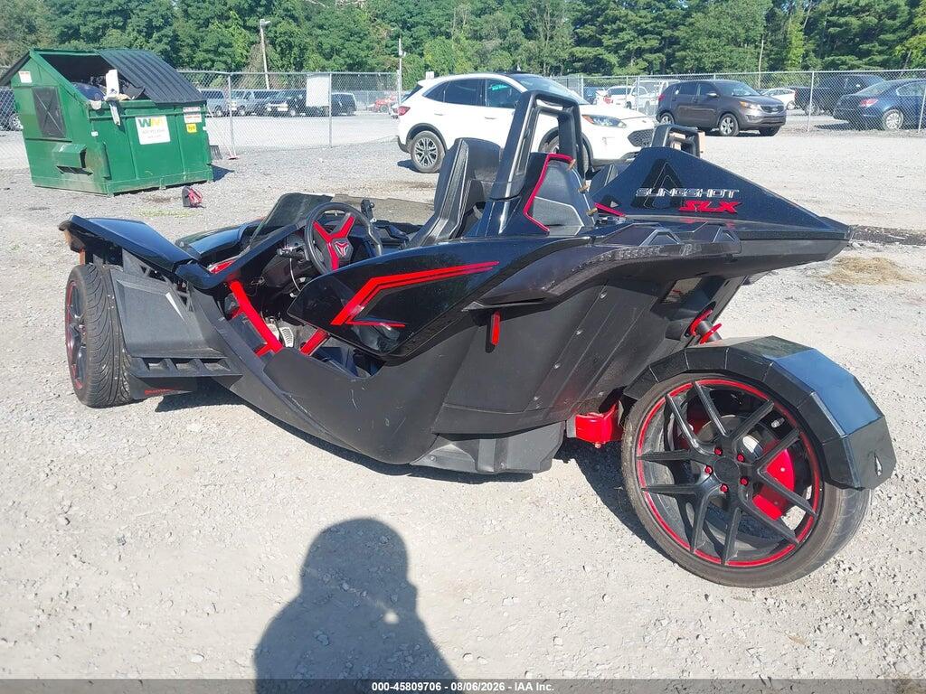 57XAAPFA6G5109643 2016 POLARIS SLINGSHOT photo no. 3
