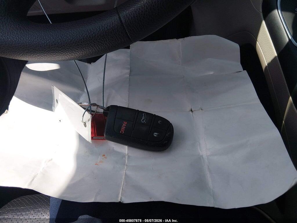 1C3CCCFB3GN134081 2016 CHRYSLER 200 photo no. 11