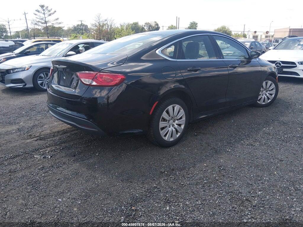 1C3CCCFB3GN134081 2016 CHRYSLER 200 photo no. 4