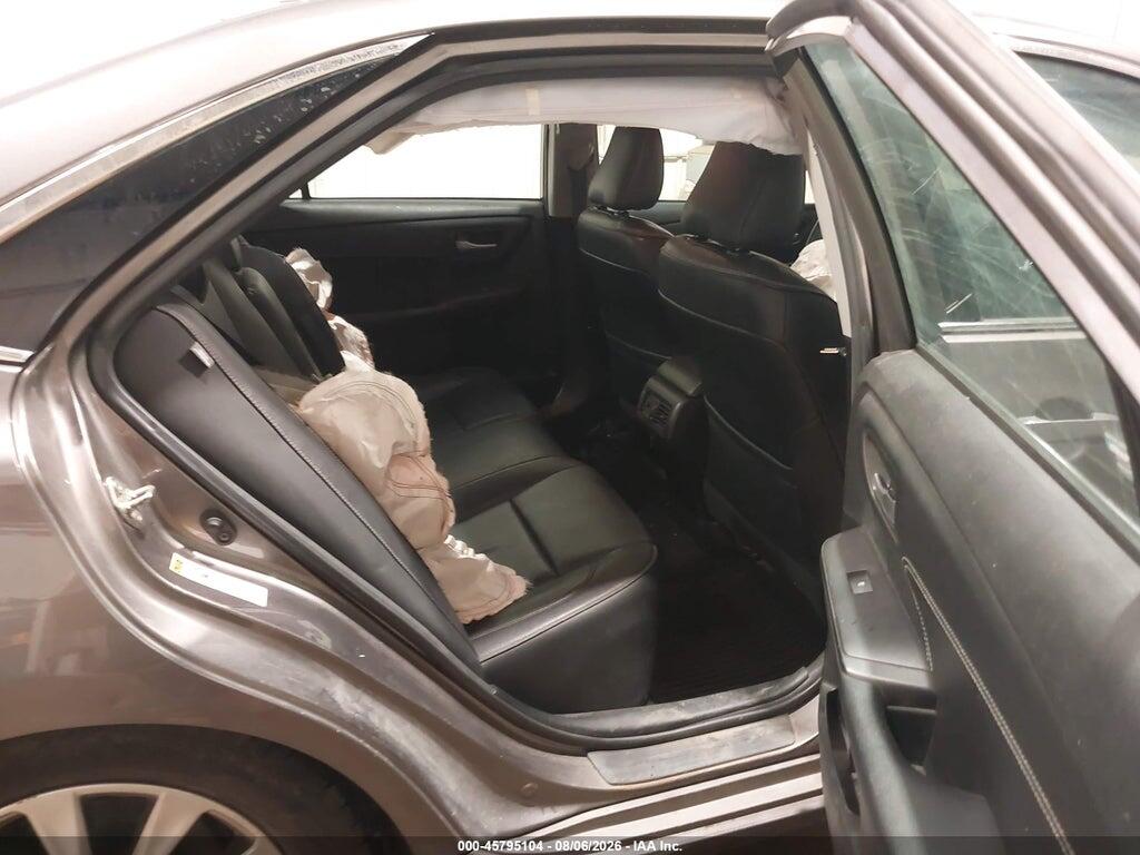 4T4BF1FK5GR583725 2016 TOYOTA CAMRY photo no. 8