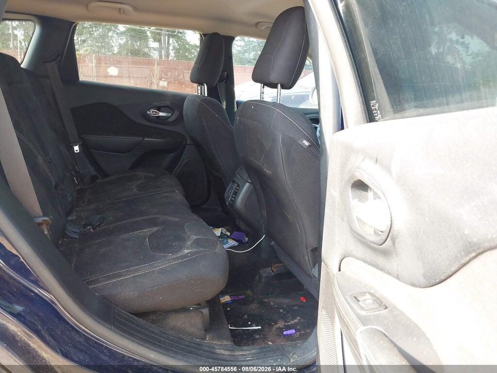 1C4PJLCB0GW167881 2016 JEEP CHEROKEE photo no. 8