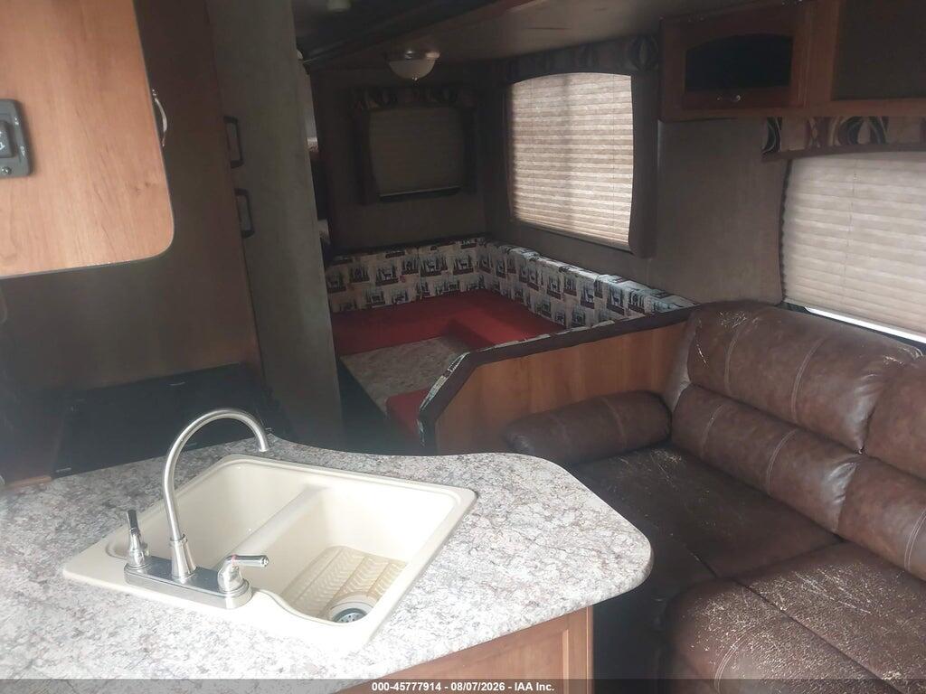 5ZT2AVVB9GB911101 2016 FOREST RIVER OTHER photo no. 5