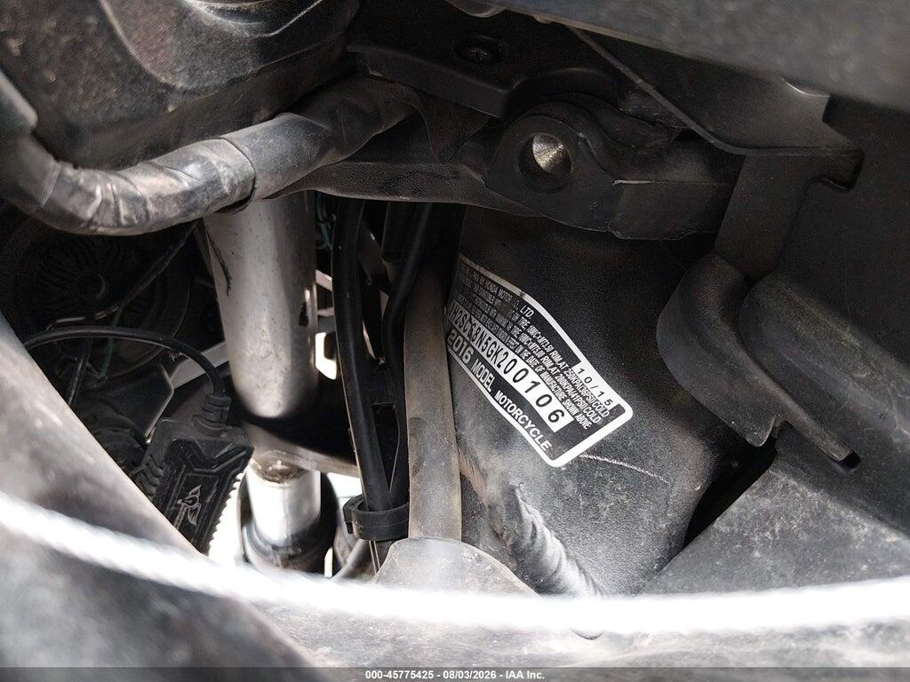 JH2SC68N5GK200106 2016 HONDA GL1800 photo no. 10