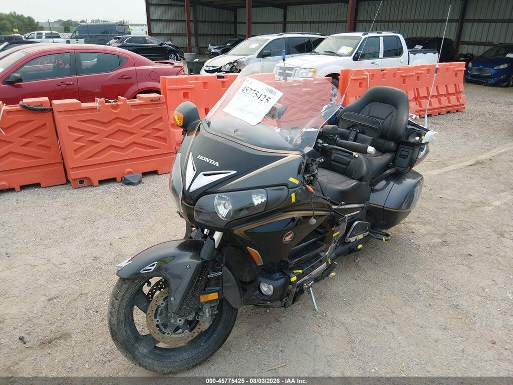 JH2SC68N5GK200106 2016 HONDA GL1800 photo no. 2