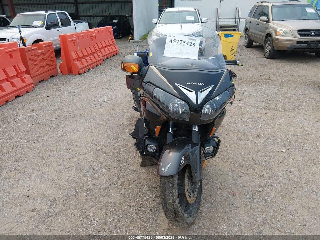 JH2SC68N5GK200106 2016 HONDA GL1800 photo no. 5