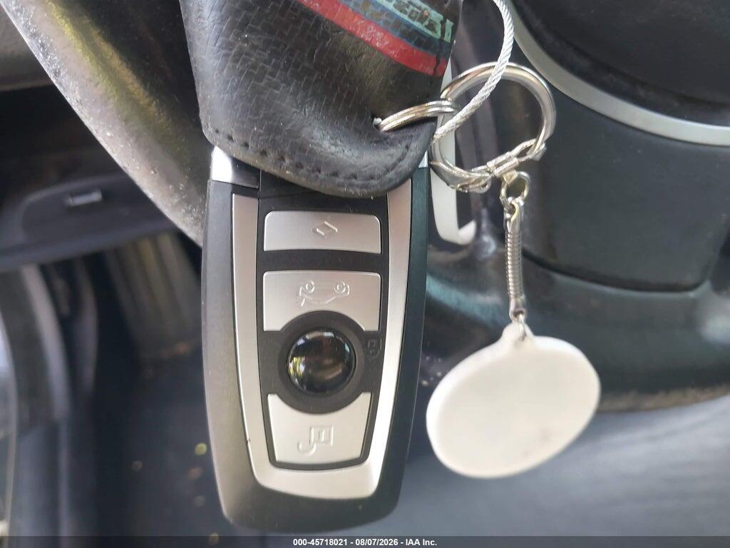 WBA5B1C56GG552307 2016 BMW 535I photo no. 11