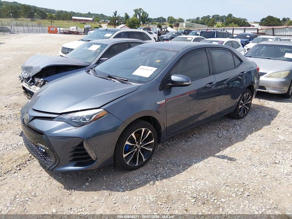 5YFBURHE6HP660367 2017 TOYOTA COROLLA photo no. 2