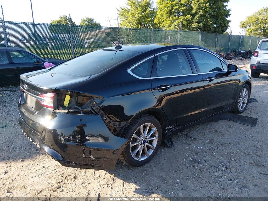 3FA6P0HD9HR211163 2017 FORD FUSION photo no. 4