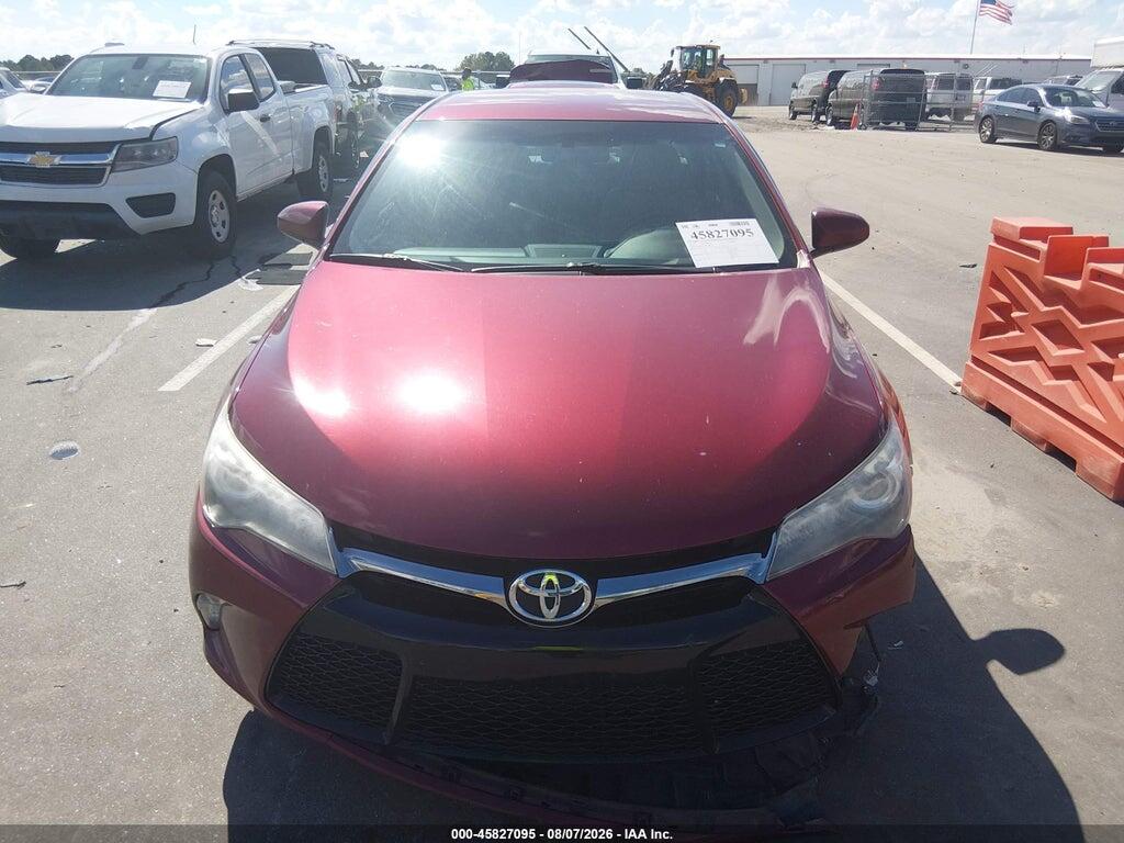 4T1BF1FK2HU701581 2017 TOYOTA CAMRY photo no. 12