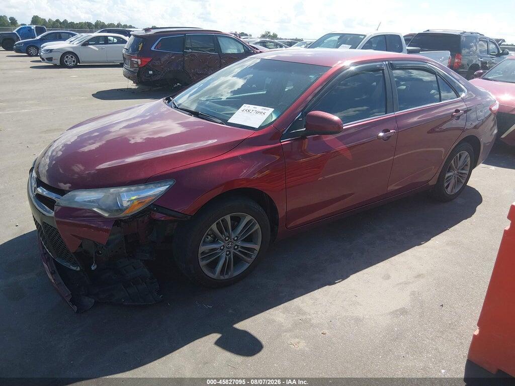 4T1BF1FK2HU701581 2017 TOYOTA CAMRY photo no. 2