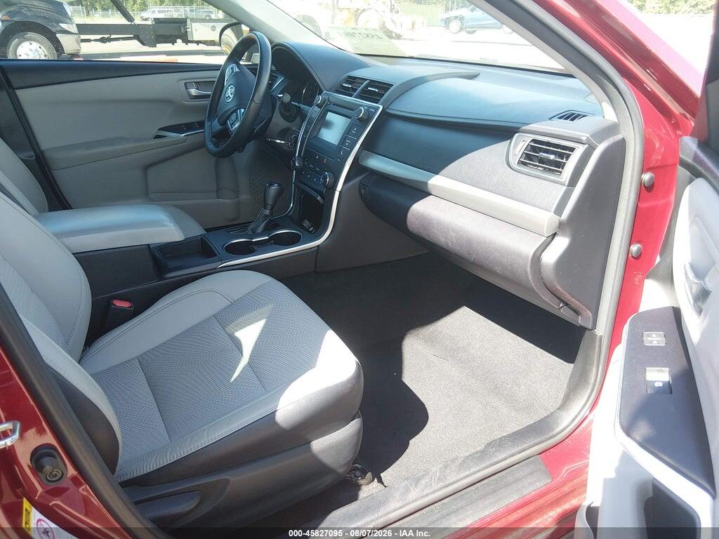 4T1BF1FK2HU701581 2017 TOYOTA CAMRY photo no. 5