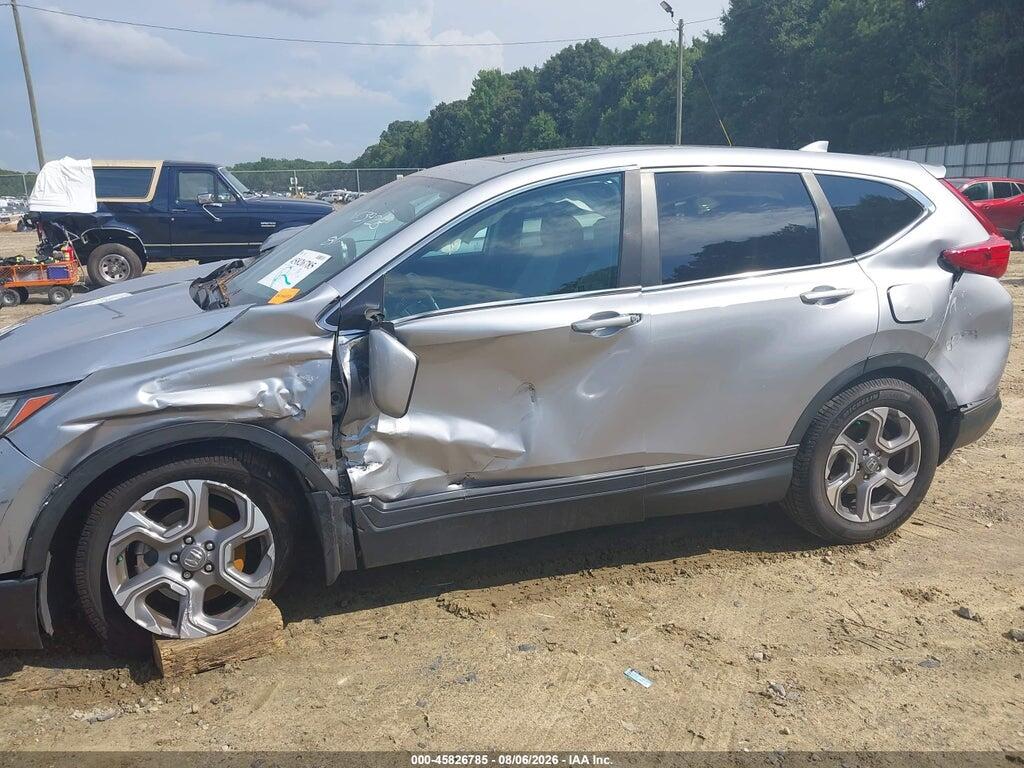 7FARW1H86HE003928 2017 HONDA CR-V photo no. 6