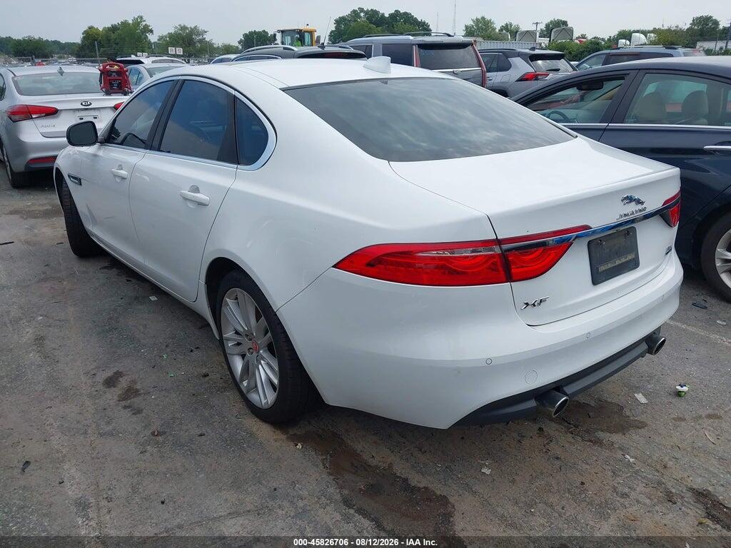 SAJBK4BV8HCY44575 2017 JAGUAR XF photo no. 3
