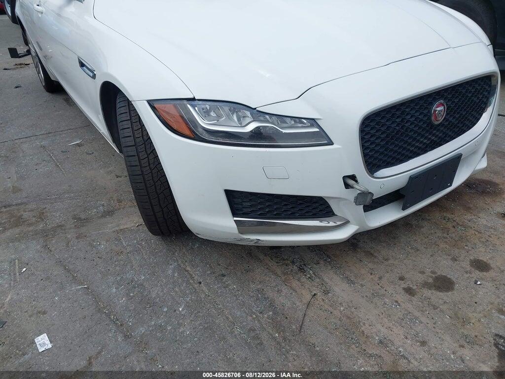 SAJBK4BV8HCY44575 2017 JAGUAR XF photo no. 6