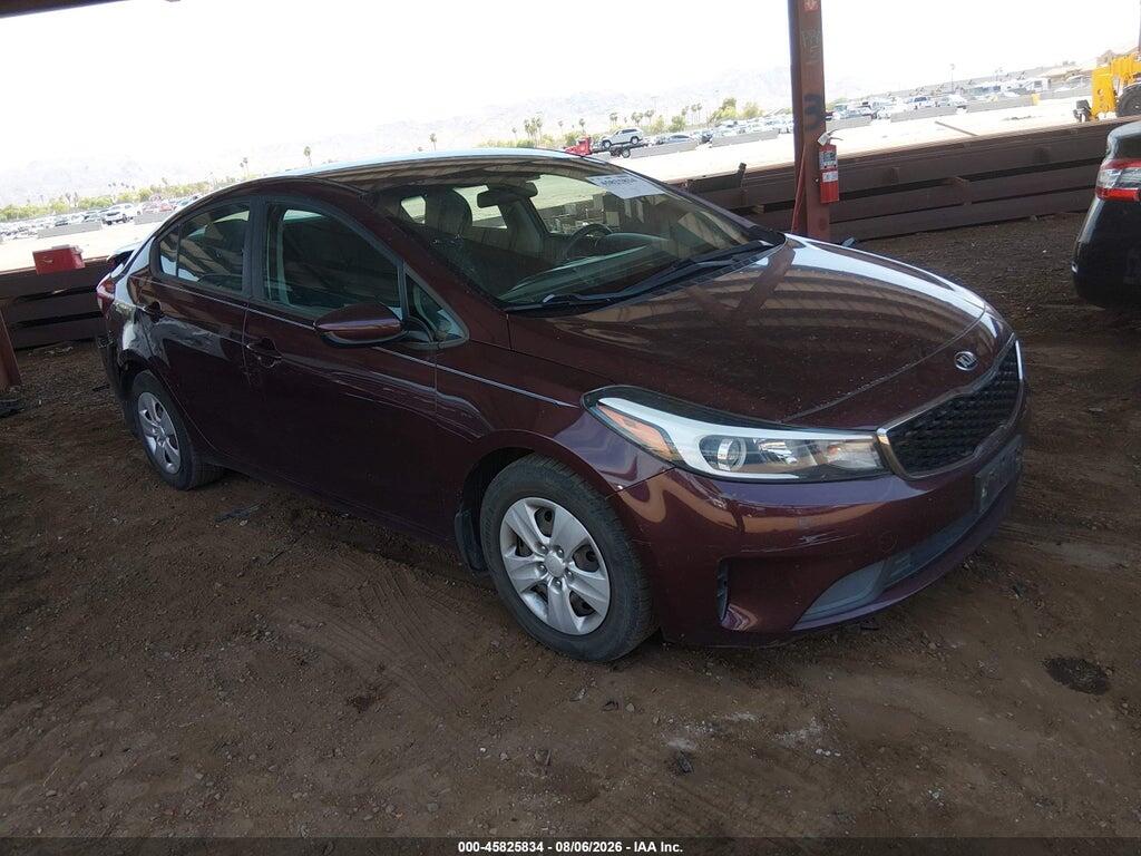 3KPFK4A77HE081671 2017 KIA FORTE photo no. 1