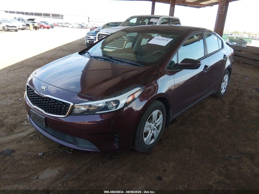 3KPFK4A77HE081671 2017 KIA FORTE photo no. 2