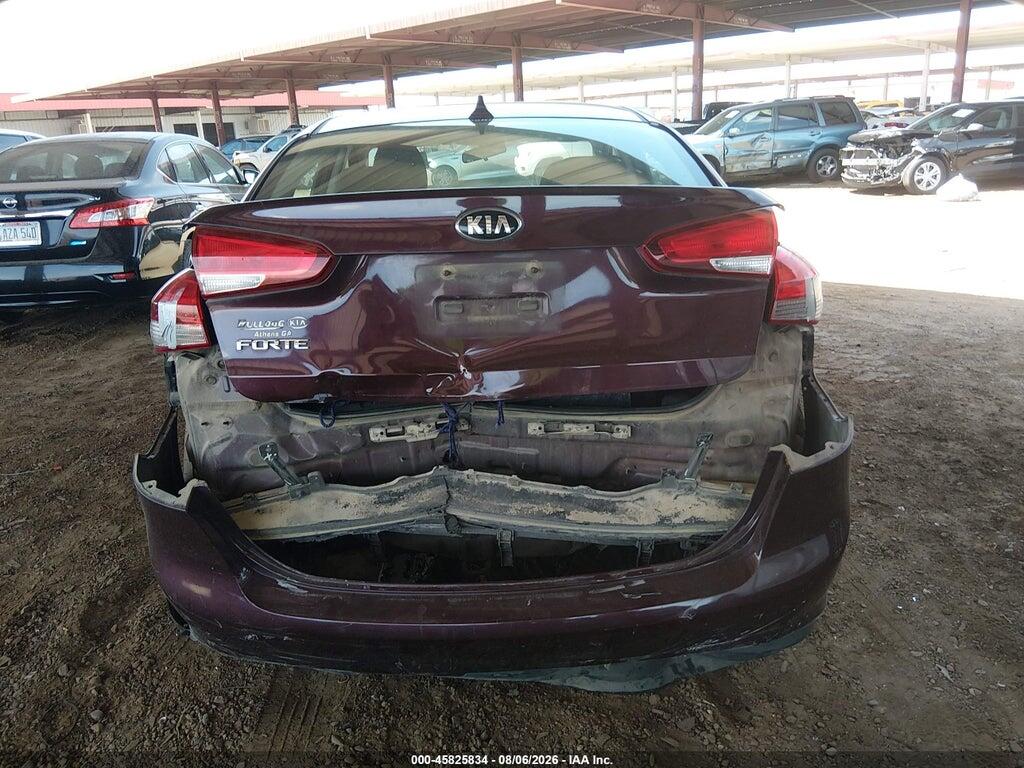 3KPFK4A77HE081671 2017 KIA FORTE photo no. 6