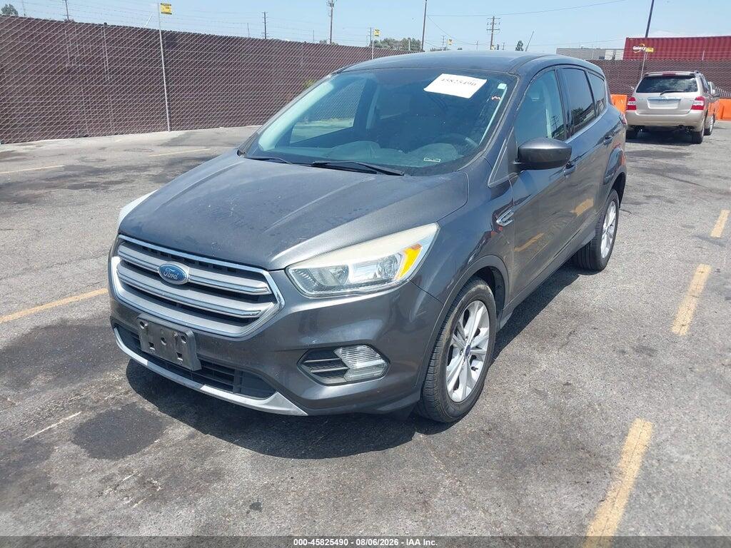 1FMCU0GD8HUD42872 2017 FORD ESCAPE photo no. 2