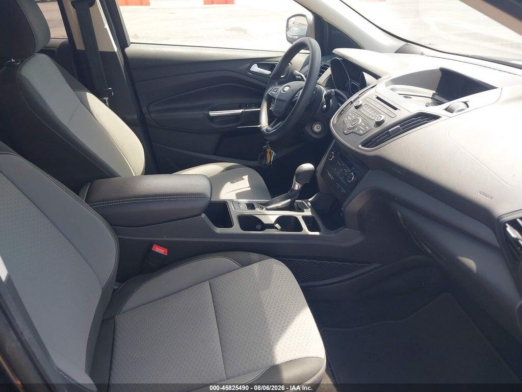 1FMCU0GD8HUD42872 2017 FORD ESCAPE photo no. 5