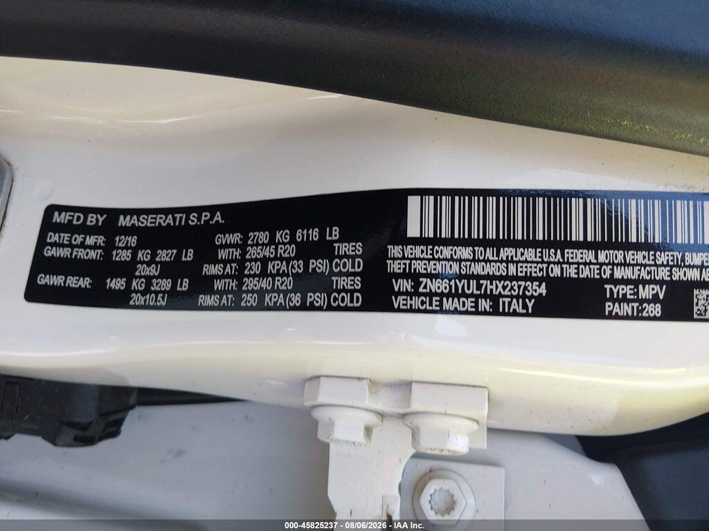 ZN661YUL7HX237354 2017 MASERATI LEVANTE photo no. 9
