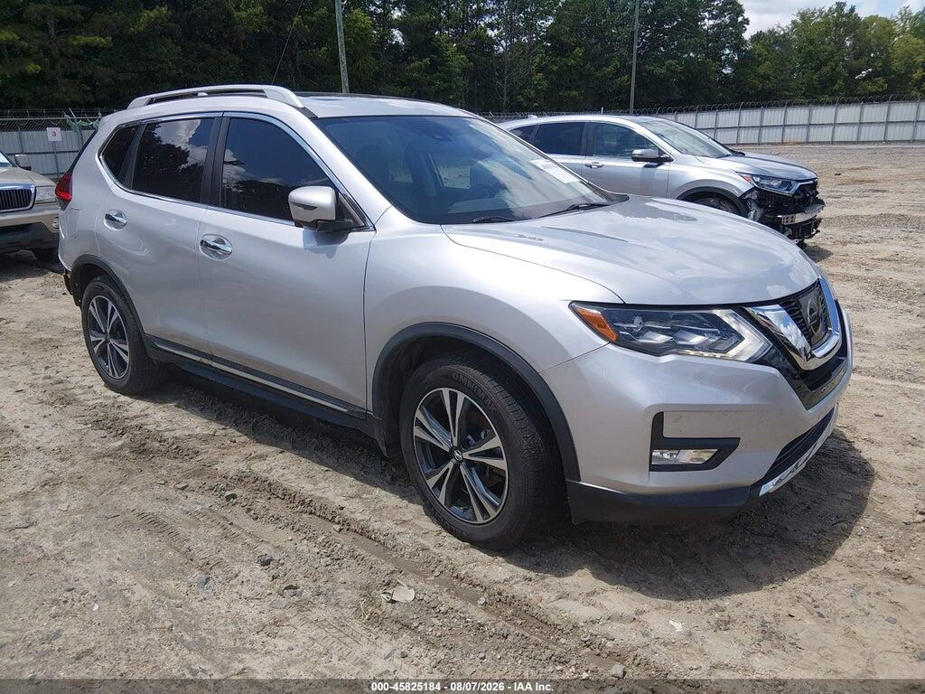 5N1AT2MTXHC825318 2017 NISSAN ROGUE photo no. 1