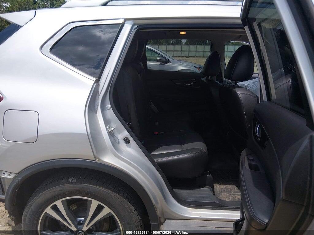 5N1AT2MTXHC825318 2017 NISSAN ROGUE photo no. 8
