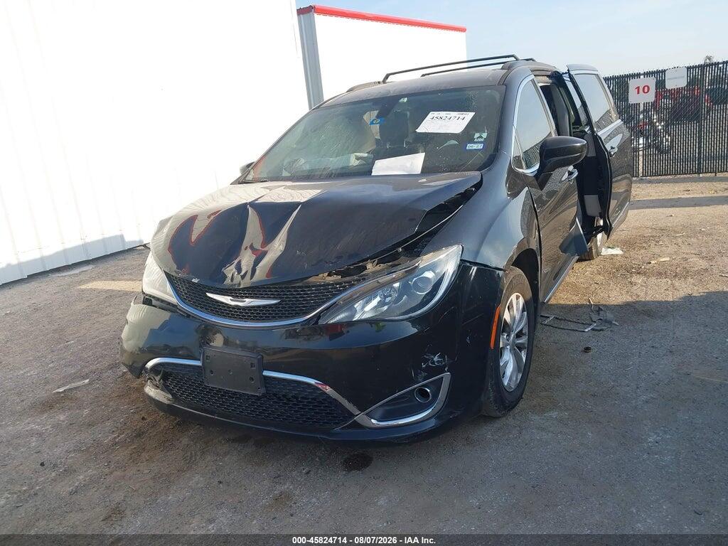 2C4RC1BG0HR543932 2017 CHRYSLER PACIFICA photo no. 2