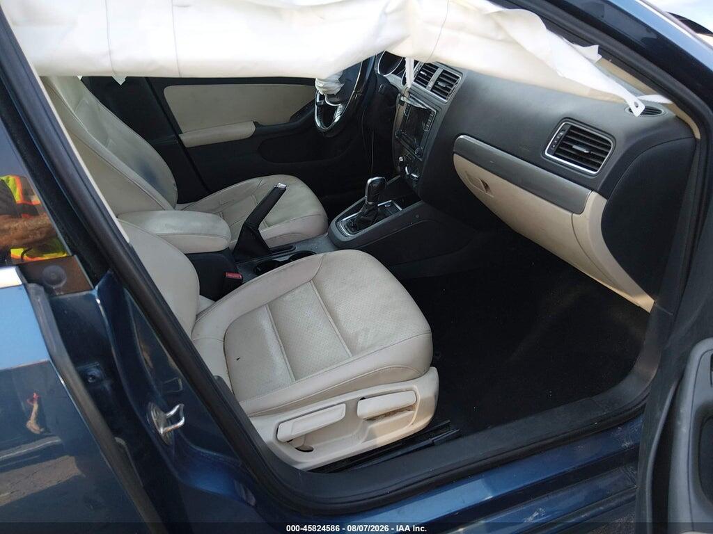 3VWDB7AJ6HM412439 2017 VOLKSWAGEN JETTA photo no. 5