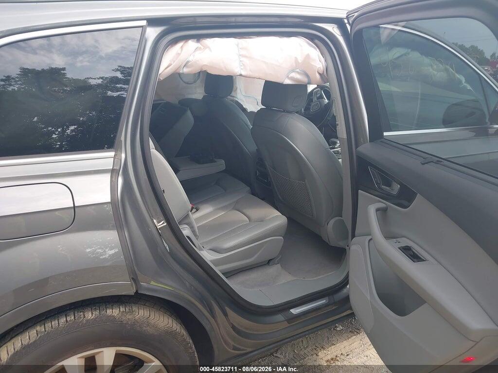 WA1LAAF70HD017271 2017 AUDI Q7 photo no. 8