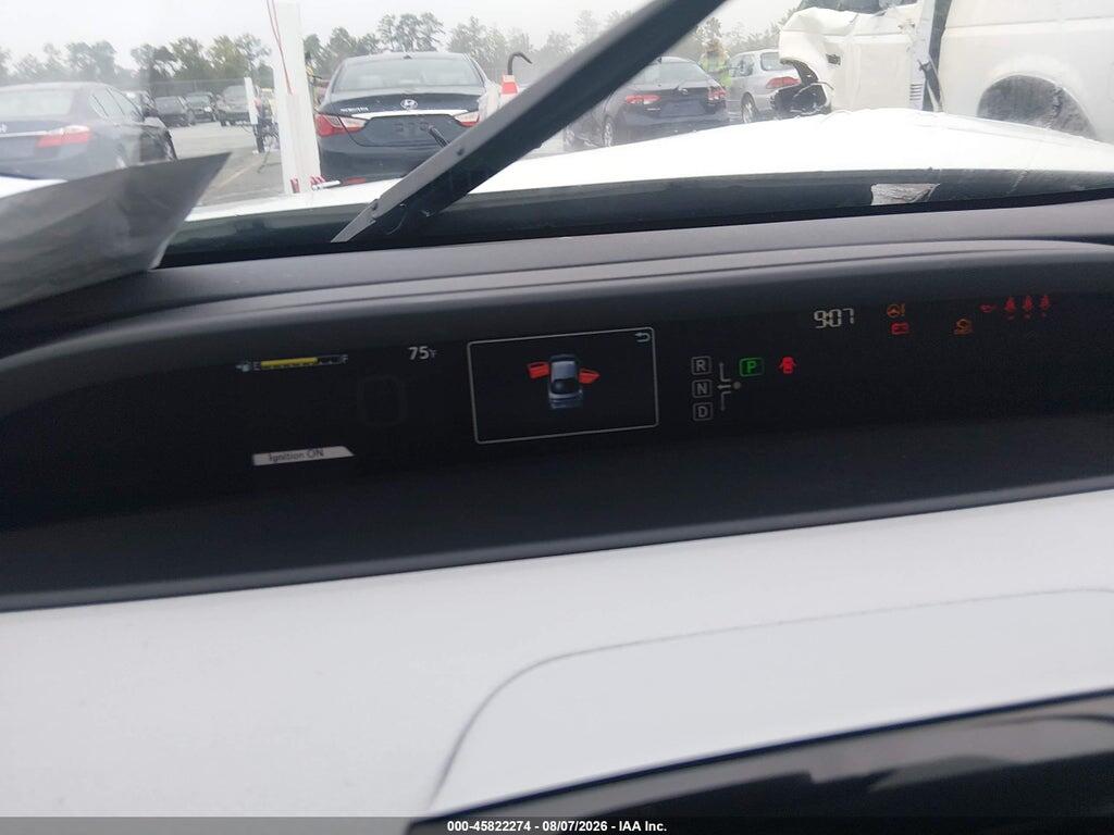 JTDKARFU2H3034701 2017 TOYOTA PRIUS photo no. 7
