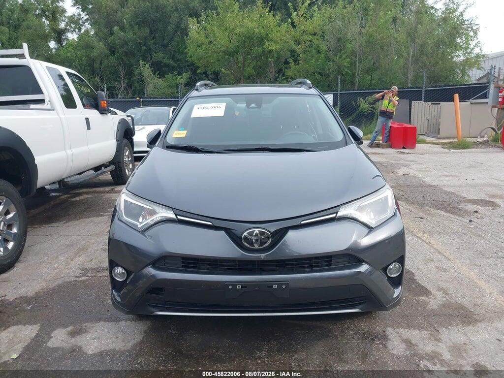 JTMRFREVXHD206736 2017 TOYOTA RAV4 photo no. 12
