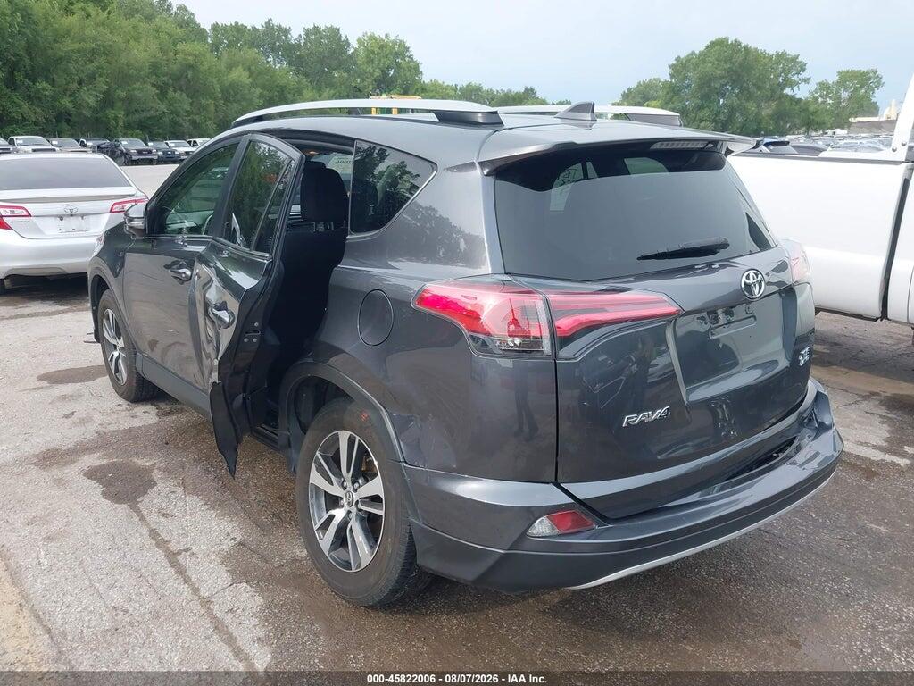 JTMRFREVXHD206736 2017 TOYOTA RAV4 photo no. 3