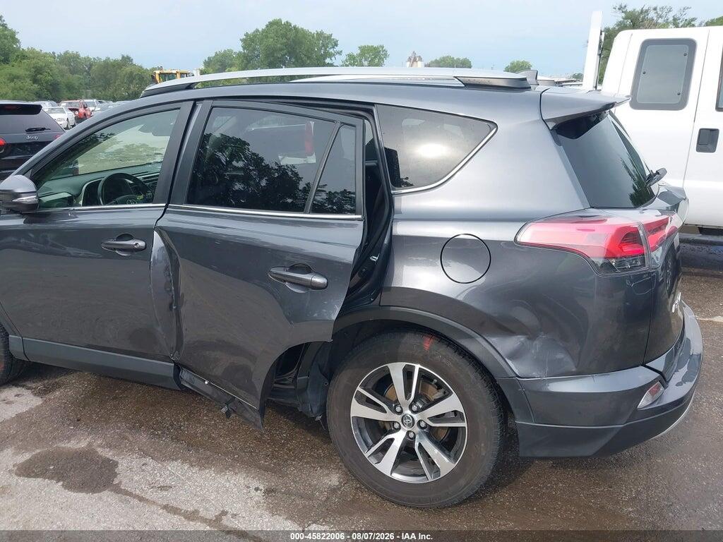 JTMRFREVXHD206736 2017 TOYOTA RAV4 photo no. 6