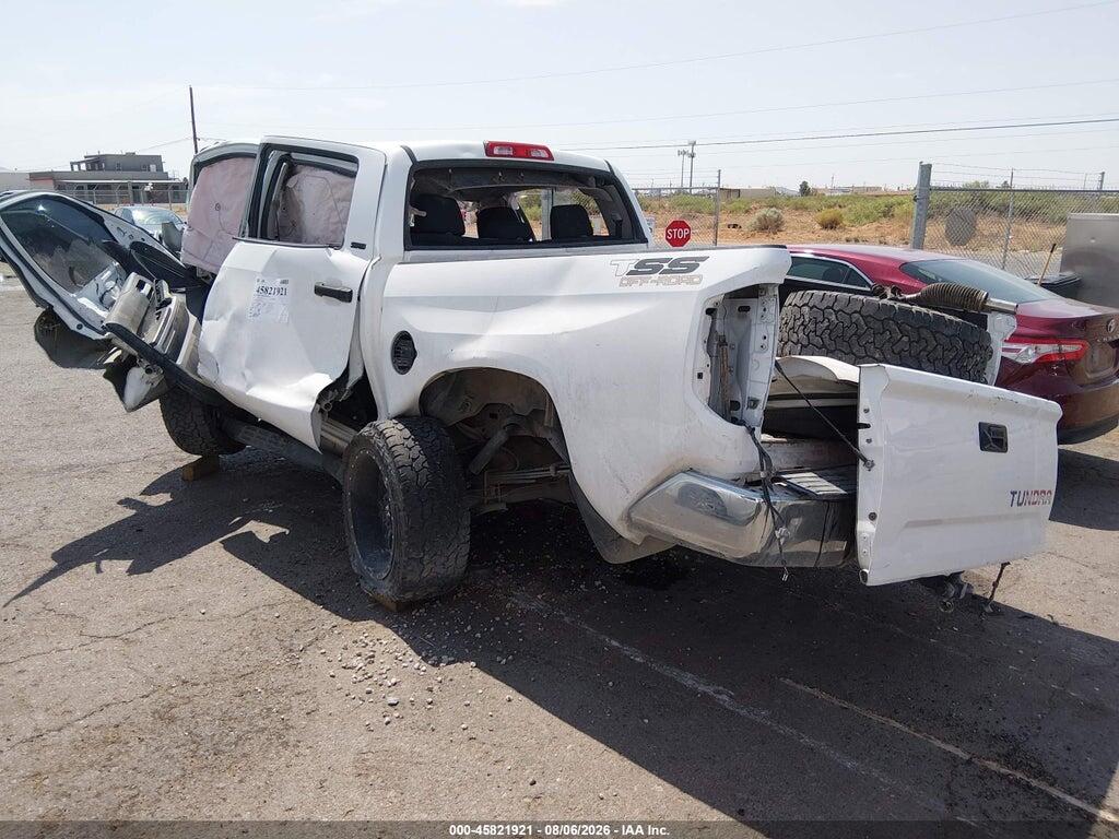 5TFEM5F10HX118141 2017 TOYOTA TUNDRA photo no. 3