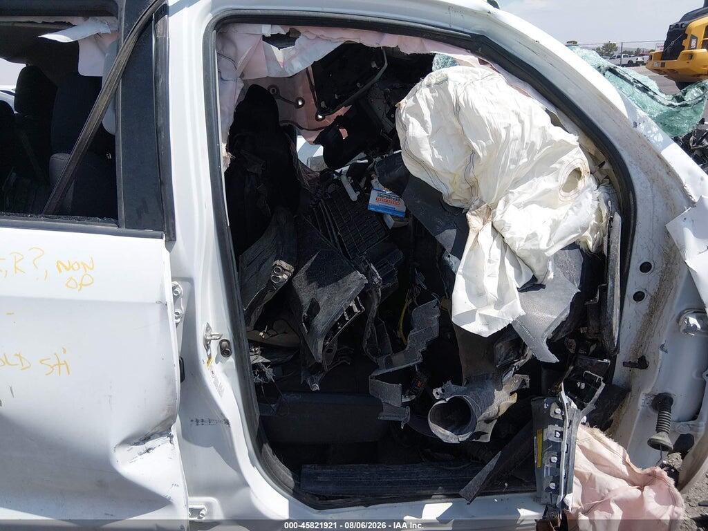 5TFEM5F10HX118141 2017 TOYOTA TUNDRA photo no. 5
