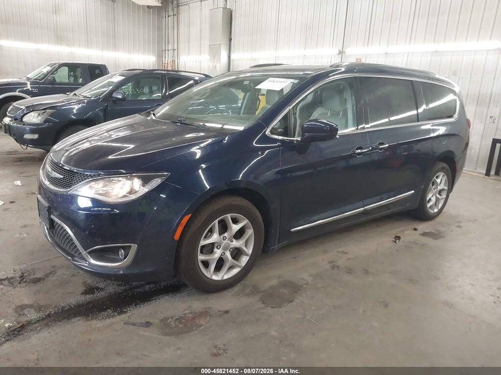2C4RC1EG6HR564909 2017 CHRYSLER PACIFICA photo no. 2