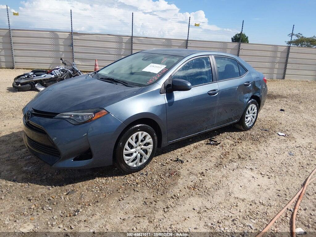 5YFBURHE1HP732012 2017 TOYOTA COROLLA photo no. 2