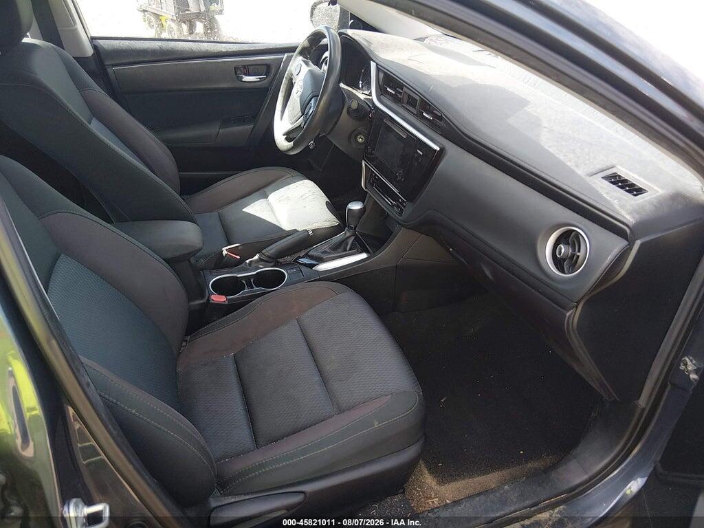 5YFBURHE1HP732012 2017 TOYOTA COROLLA photo no. 5
