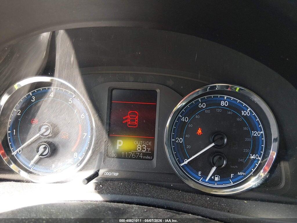 5YFBURHE1HP732012 2017 TOYOTA COROLLA photo no. 7