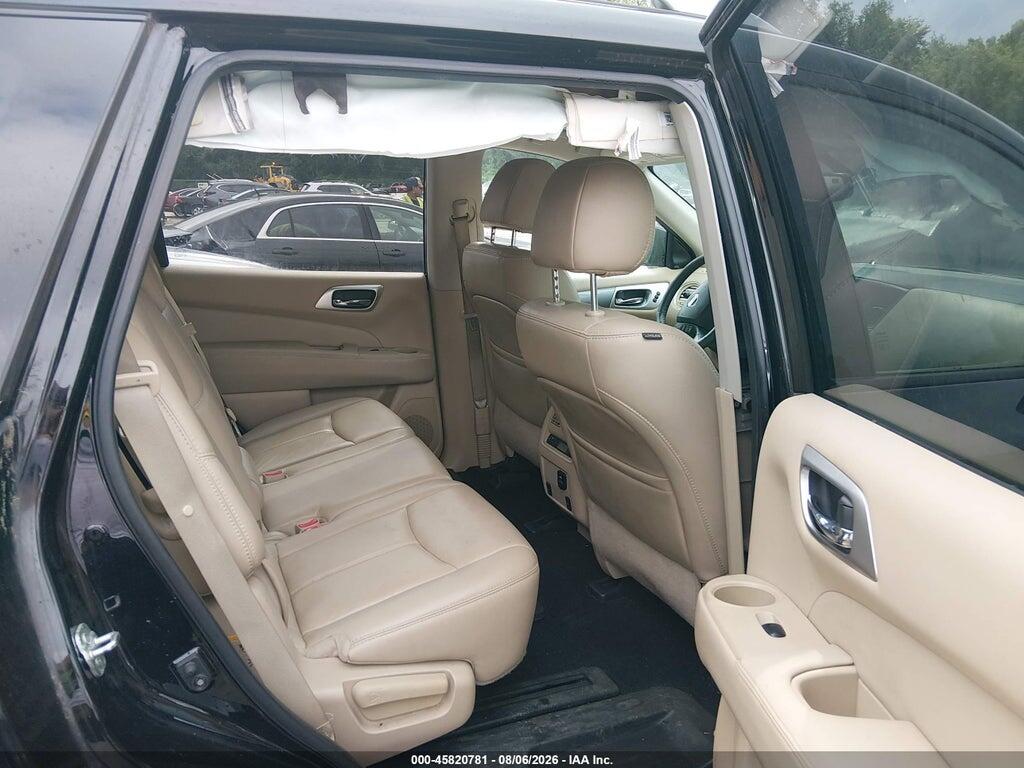 5N1DR2MN7HC686777 2017 NISSAN PATHFINDER photo no. 8