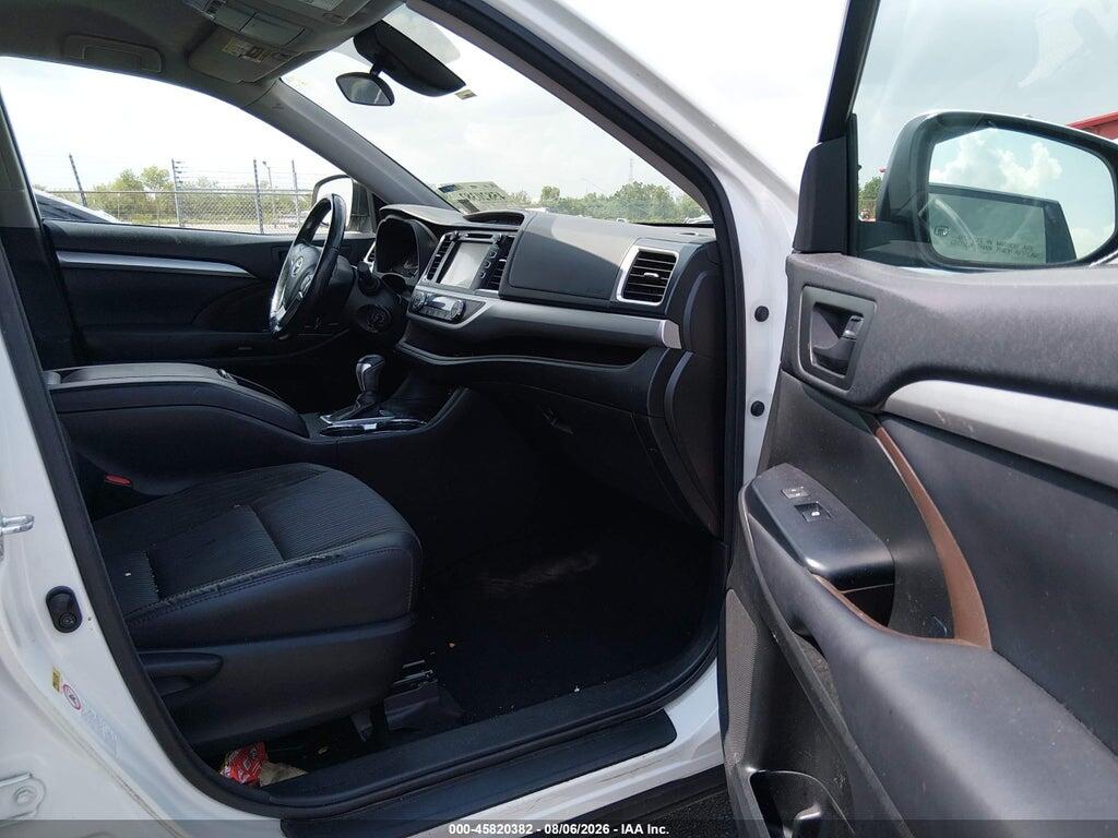 5TDZZRFH5HS199022 2017 TOYOTA HIGHLANDER photo no. 5