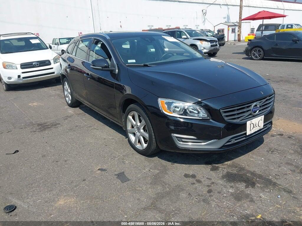 2017 VOLVO V60 YV140MEK0H1368651