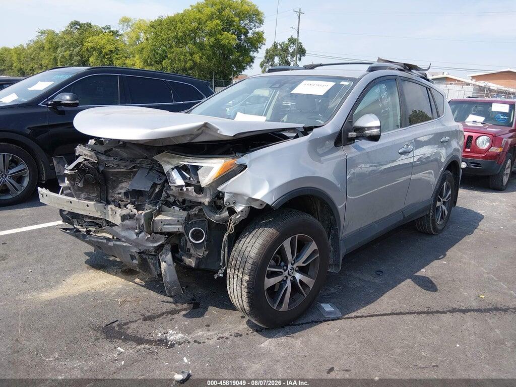 2T3RFREV7HW682459 2017 TOYOTA RAV4 photo no. 2