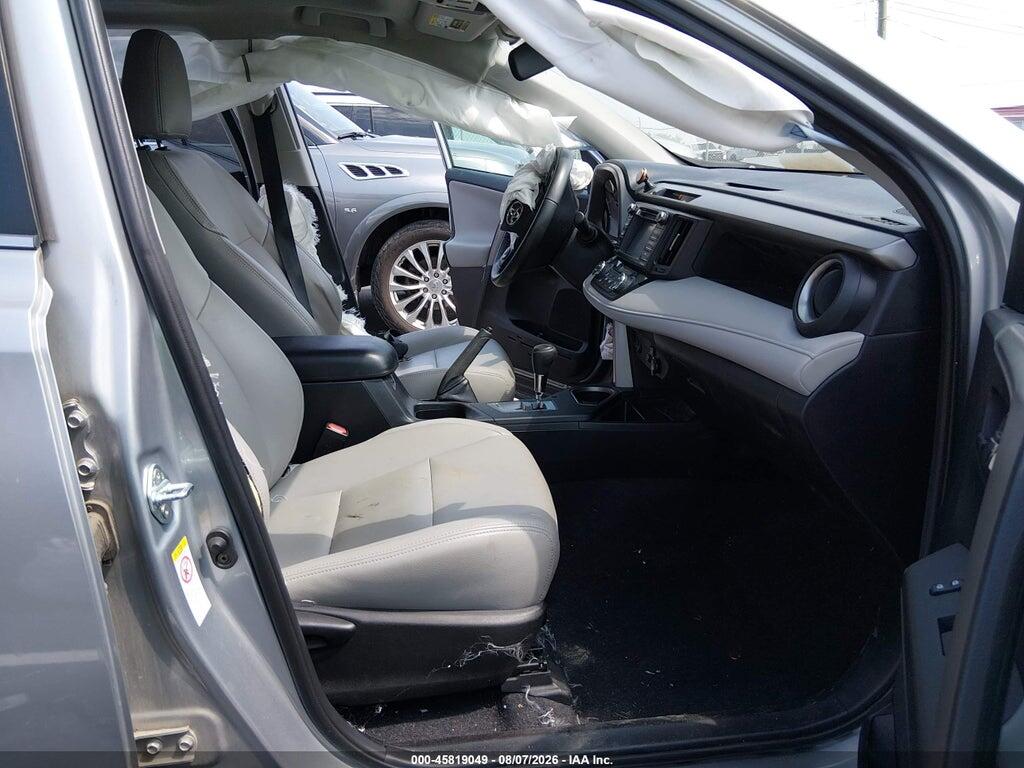 2T3RFREV7HW682459 2017 TOYOTA RAV4 photo no. 5