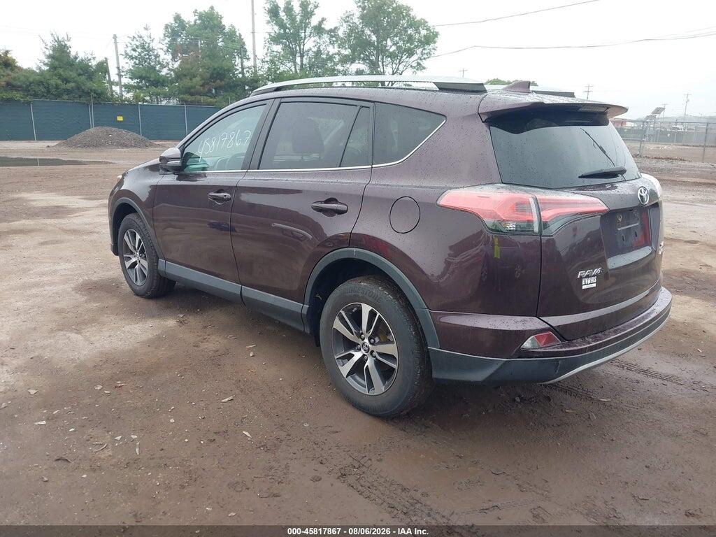 2T3RFREV4HW589592 2017 TOYOTA RAV4 photo no. 3