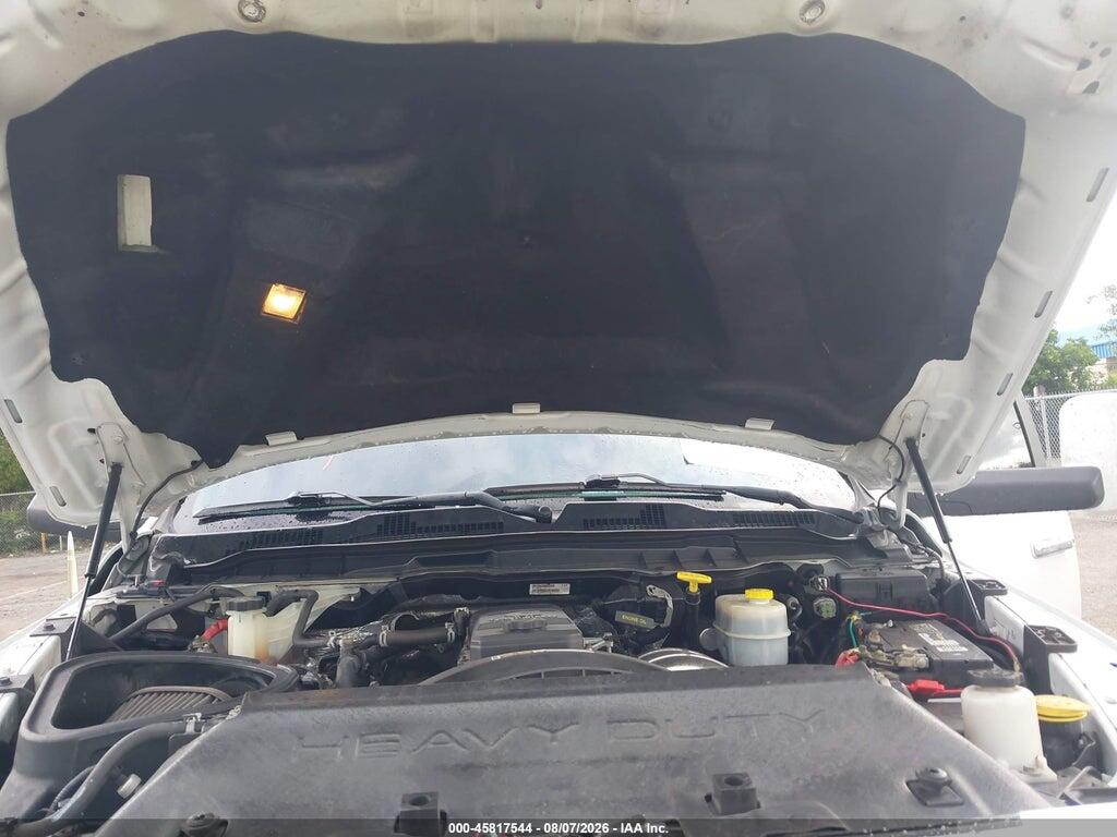 3C63R3NL4HG776170 2017 RAM 3500 photo no. 10